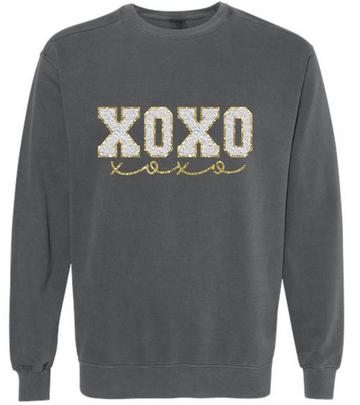 XOXO Graphic Charcoal Crewneck