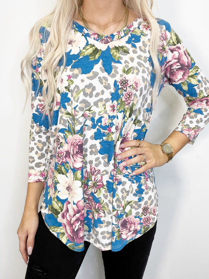 Teal and Mauve Floral 3/4 Sleeve V-Neck Top