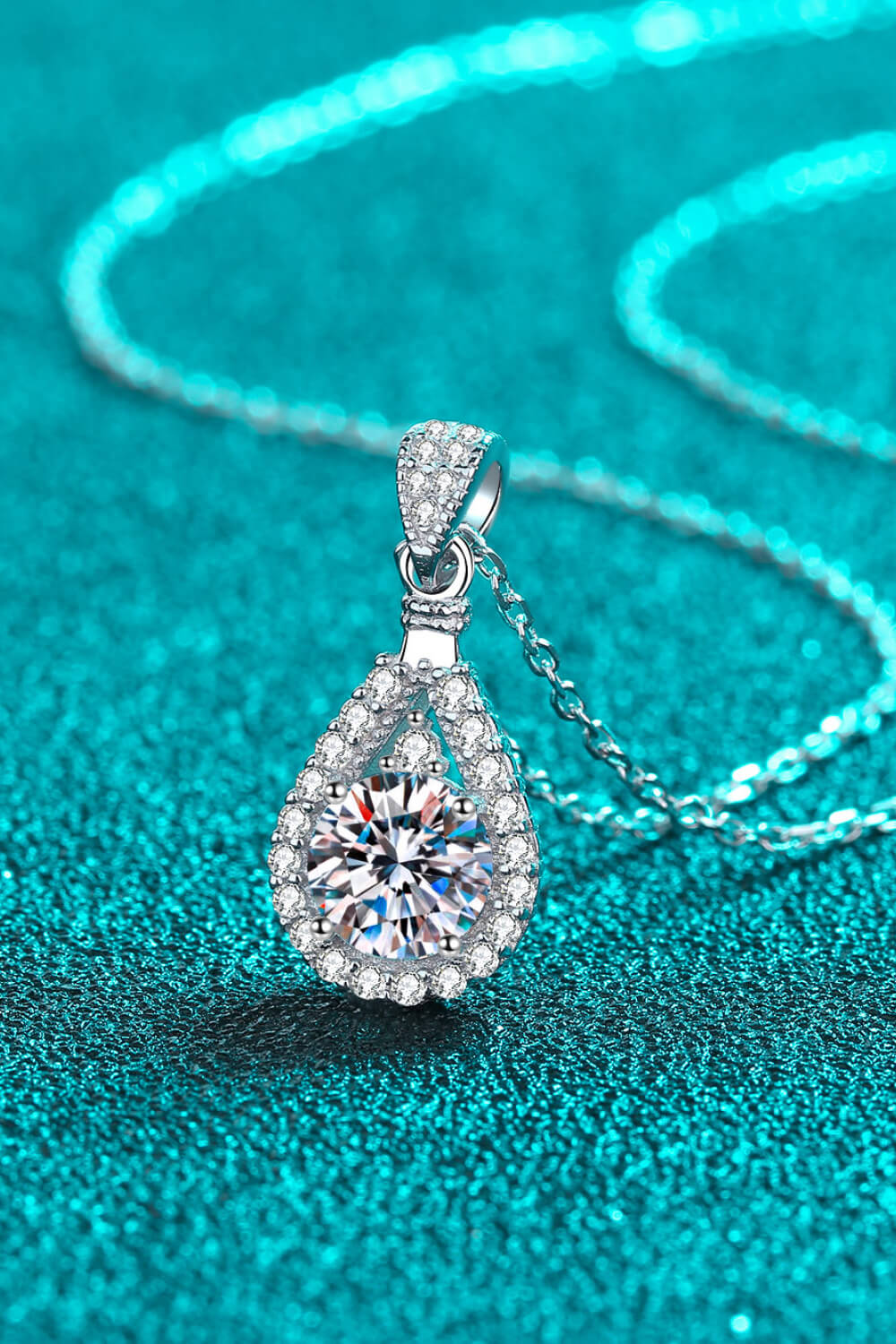 White Gold 1 Carat Moissanite Diamond Pendant Necklace – TimelessStone