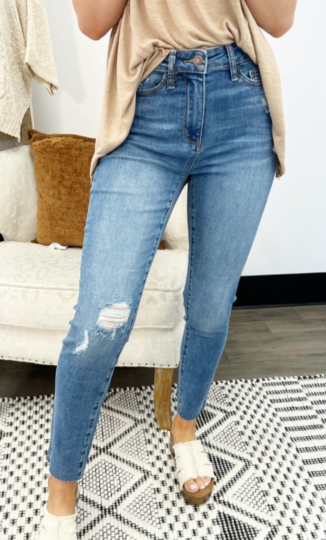 Judy Blue Hi-Rise Button Fly Cut Off Skinny Jeans – Featherandvine