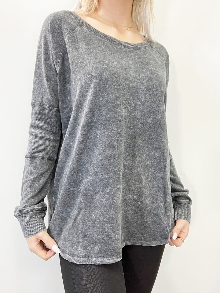 Black Long Sleeve Scoop Neck Top